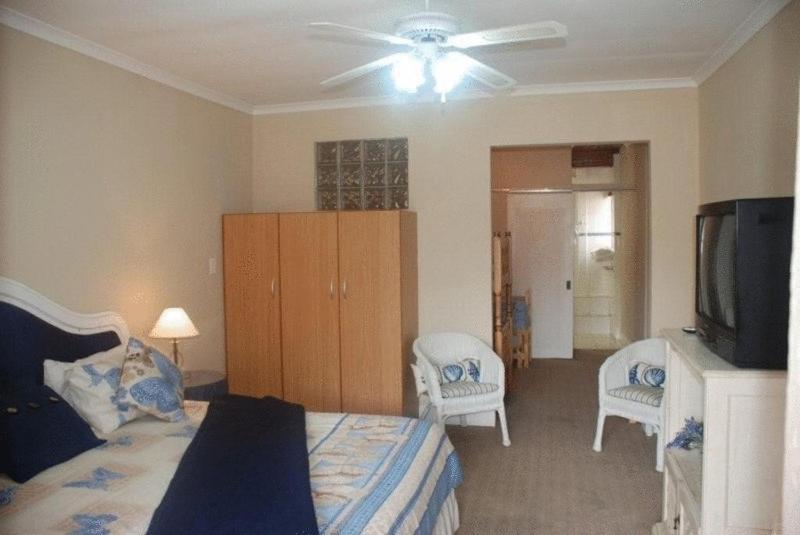 Bluewater Guesthouse Port Elizabeth Ruang foto